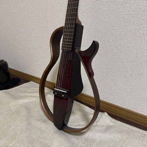 弦楽器、ギター YAMAHA SLG200S