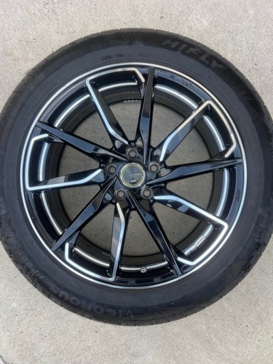 ウェッズ　レオニス　19インチ