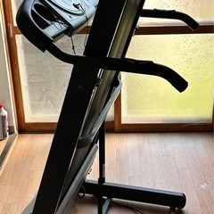 電動ルームランナーの画像
