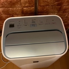 SHARP空気清浄除湿機cv-ef120（湿度表示の故障）の画像