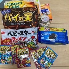 お菓子　オレオ　