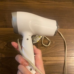 コイズミのドライヤーの画像