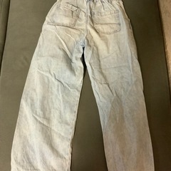 ライトブルーのウエストゴムワイドパンツ　キッズ　サイズL(160センチくらい)の画像