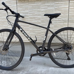 TREK FX3 2024購入‼️ヘルメット、ライト付き‼️