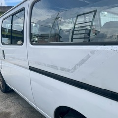 総額39.9万円★10人乗り★リヤエアコン★ドラレコ★平成16年式日産キャラバン DX スーパーロングボディ(QGE25)10人乗 2400ccガソリン20.3万キロ ホワイトの画像