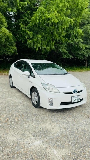 トヨタ プリウス