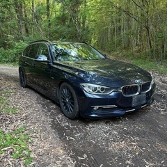 BMW 3シリーズ　ツーリング　320d ラグジュアリーの画像