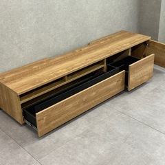 平日お渡しは値引き　180センチ　テレビ台の画像