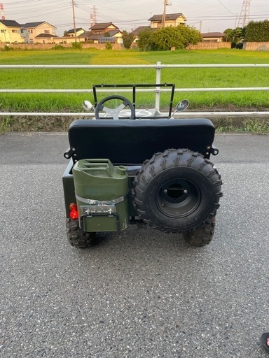 ミニジープ