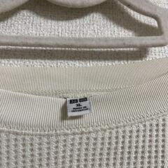 UNIQLO ユニクロ　レディースシャツの画像