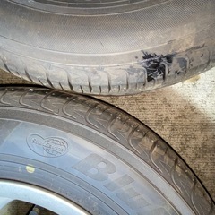 ブルーアース22年製 　185/70r14 マルチpcdの画像