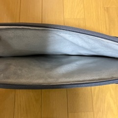 〈新品未使用〉iPad入れ+（おまけ）タッチペンの画像