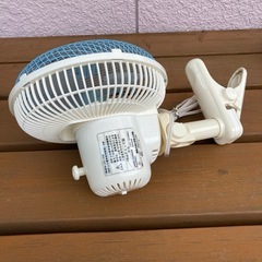 【お値下げしました】18cmクリップ扇風機の画像