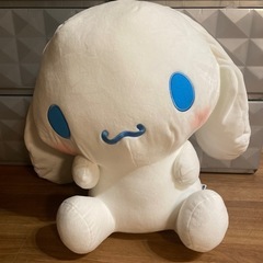 (美品)シナモンロール　BIGぬいぐるみ