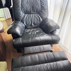 ソファ　格納タイプオットマン付きの画像