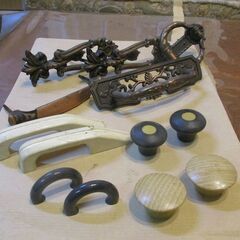 家具用の引手（取っ手）いろいろの画像