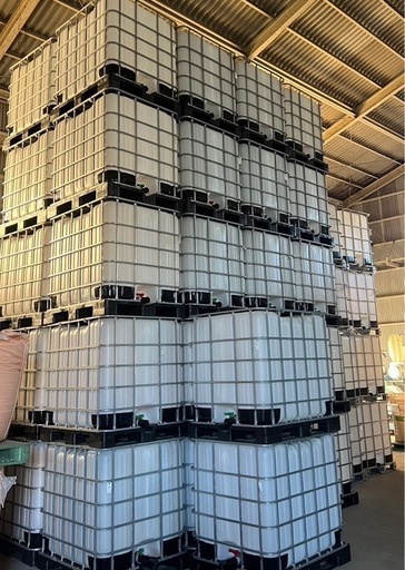 IBCタンク　大型タンク　貯水タンク タンク,IBCタンク,UN認証付き,パレット付き,1000L,積載荷重