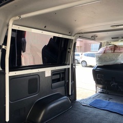 ハイエース200系 荷物室 荷台 棚　フレームの画像