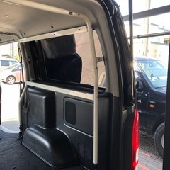 ハイエース200系 荷物室 荷台 棚　フレームの画像