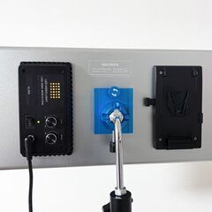 【美品】Neewer NL960 ビデオライト＋ライトスタンドセットの画像