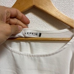 LEPSIM 花柄 半袖トップス　　の画像