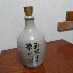 とっくり　空瓶の画像