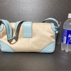 coach 水色ハンドバッグの画像