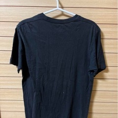 ユニクロ　ミッキーtシャツ　ブラック　格好かわいい　サイズMの画像