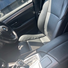 BMW F10 550i ディーラー整備多数の画像