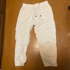 Zara 白ズボン
