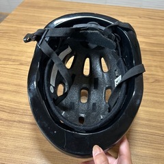 幼児用ヘルメットアジャスター付きの画像