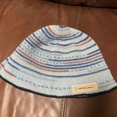 ハンドメイドの帽子の画像