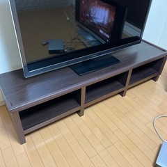 テレビの台