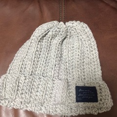 ハンドメイドの帽子