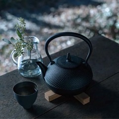 ②24000円 値下一切不可 新品 池永鉄工 南部鉄器 鉄瓶 希 IH対応 容量約1.4L 急須 の画像