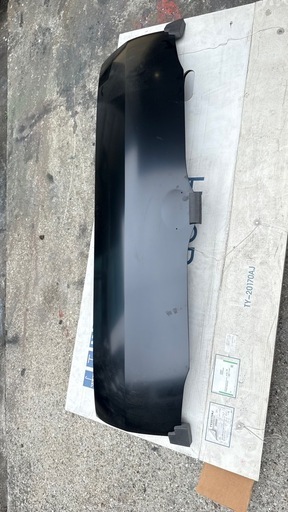 ハイエース レジアスエース エンジンフード ボンネット 社外バットフェイス