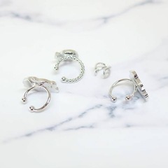 ②510円→410円★イヤーカフ<ハンギョドン>②の画像