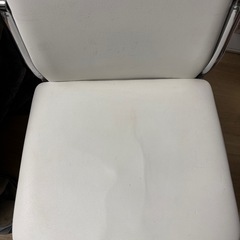 ダイニングチェアの画像