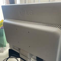 正方形モニターの画像