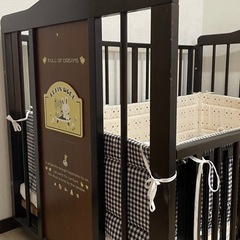 【受け渡し決定】木製ベビーベッドの画像