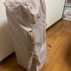 ベビーベッドの画像