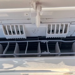 2015年 2.2kw シャープ お掃除機能付きエアコン の画像