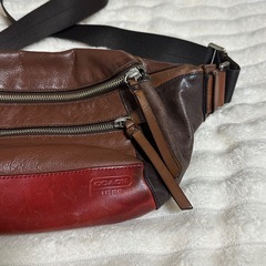 coach  コーチ　ショルダーバック　バック　鞄　皮の画像