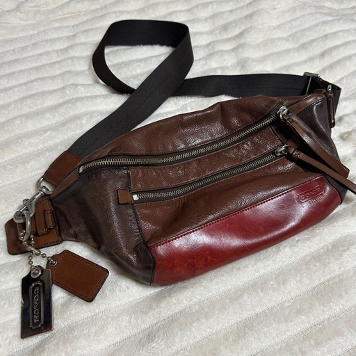 coach  コーチ　ショルダーバック　バック　鞄　皮