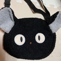 黒猫ポーチの画像