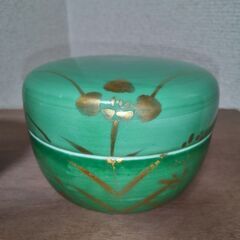 未使用　ボンボニエール２個セット　正風窯　菊と水仙の花　オレンジと緑の華やかさの画像