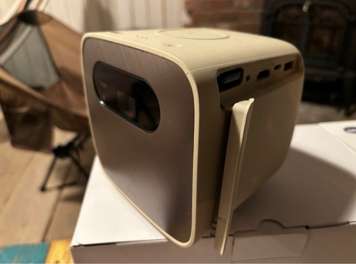 BenQ プロジェクター
