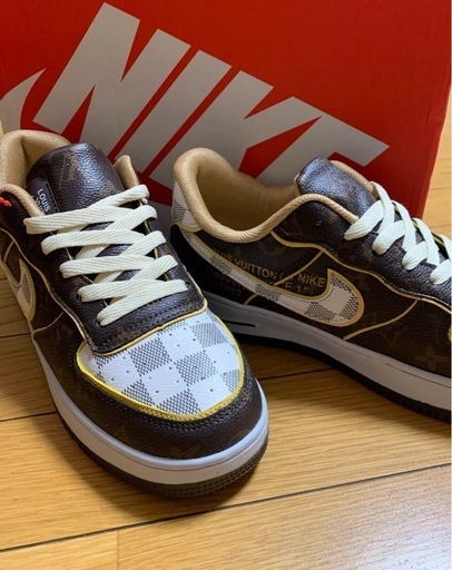 スニーカー　即購入◎ ★新品・未使用★