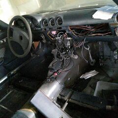 Mベンツ107-380SL-レストアー途中車販売―各部分解中の状態ですの画像