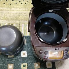 IH炊飯器 象印 ３合 NP-GH05 2017年製の画像